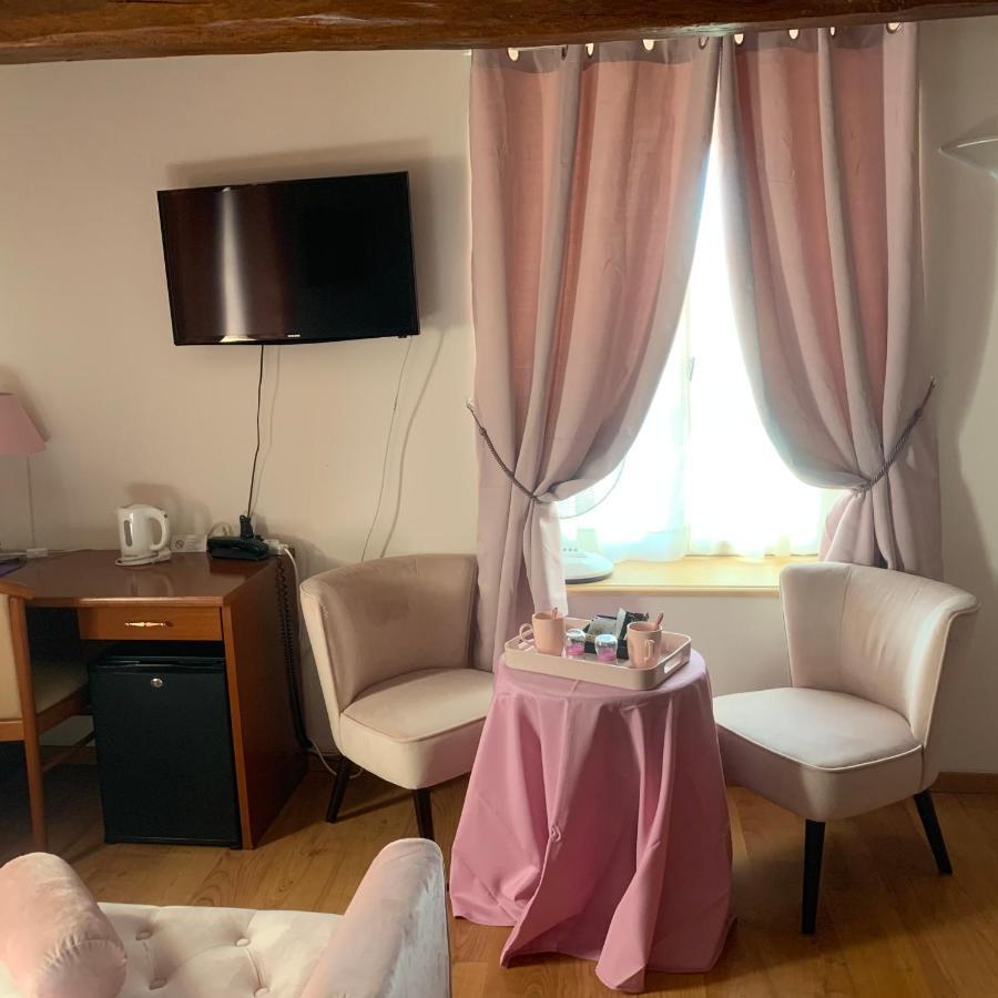 Auberge Du Cheval Blanc Beaumont-Pied-de-Boeuf  ภายนอก รูปภาพ