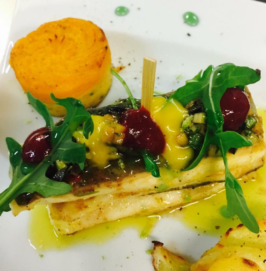 Auberge Du Cheval Blanc Beaumont-Pied-de-Boeuf  ภายนอก รูปภาพ